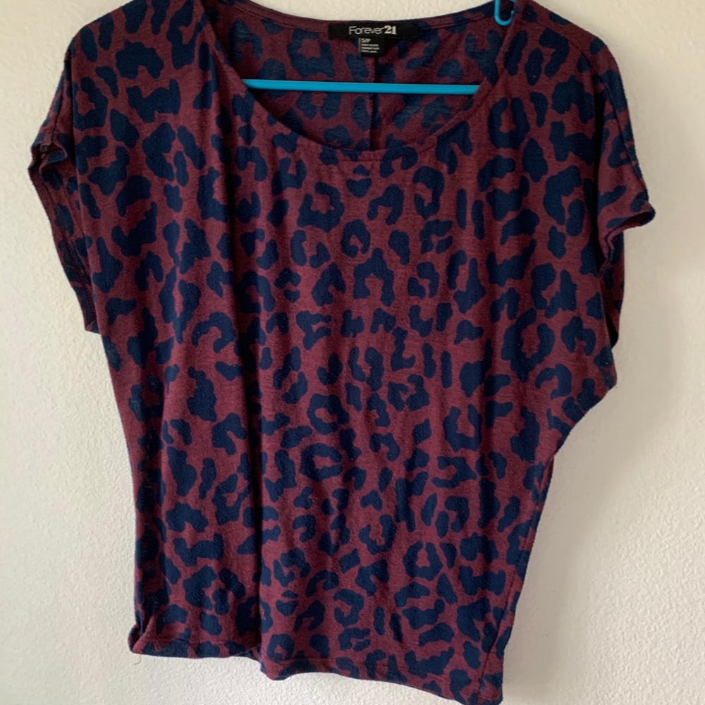 Forever 21 tshirt